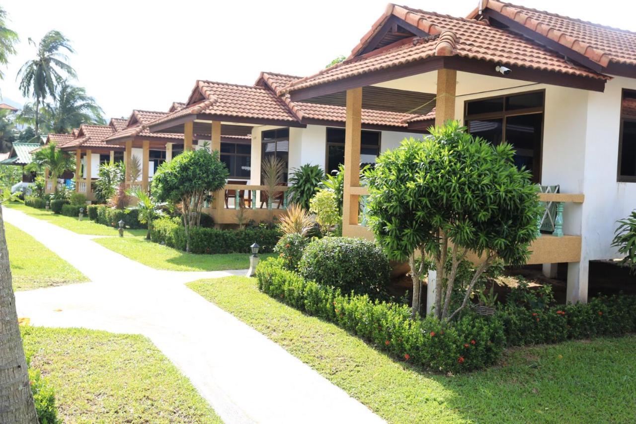 Shangrilah Bungalow Mae Nam Exterior photo